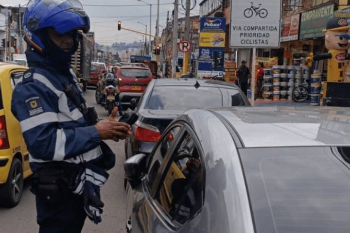 CONDUCTORES INCUMPLEN NORMAS EN LAS CALLES DE PASTO