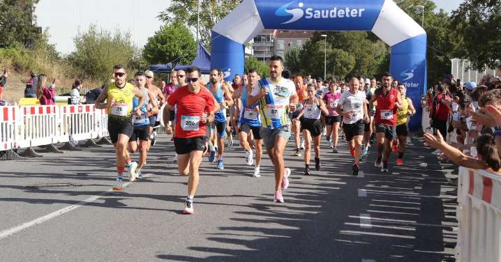Galería | A Valenzá disfruta de su primera carrera popular
