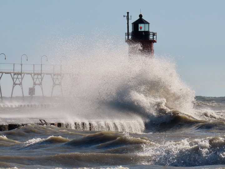 Great Lakes swim risk advisories still in effect through the weekend