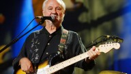 Sonny Curtis, Writer of 'Fought the Law,' Mary Tyler Moore Theme, Dies