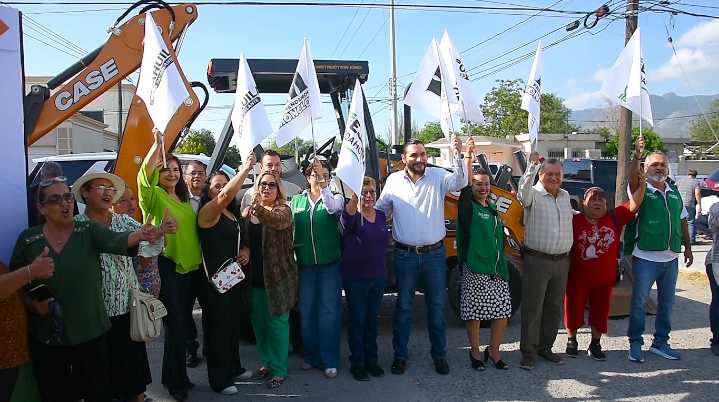 Arranca Carlos Villarreal recarpeteo en la calle Arturo Méndez con inversión de 1.5 millones de pesos