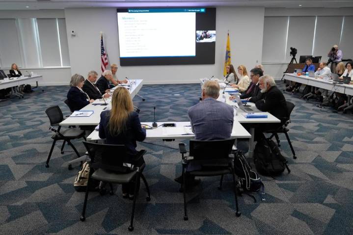 Takeaways from RFK Jr.’s vaccine panel meeting on COVID-19 and childhood vaccines – Chicago Tribune