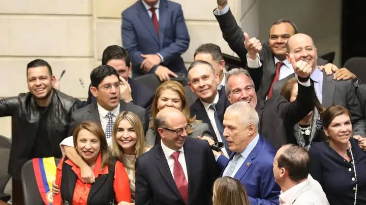 Gobierno perdió el pulso por la Corte y Camargo fue elegido con 62 votos: así quedan las fuerzas en la Constitucional