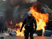 Francia vive huelgas masivas contra recortes: 94 arrestos en un solo día de protestas