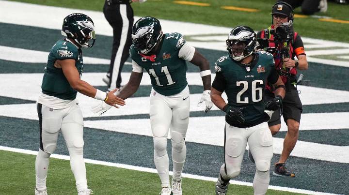 Dan Orlovsky is apoplectic about Eagles fans’ Jalen Hurts