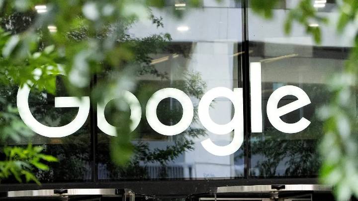 Acciones de Alphabet se recuperan tras fallo de juez contra su división