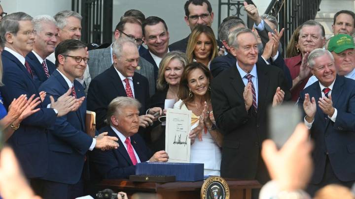 Congresistas republicanos explican cómo el "Big, Beautiful Act" beneficiará a los hispanos