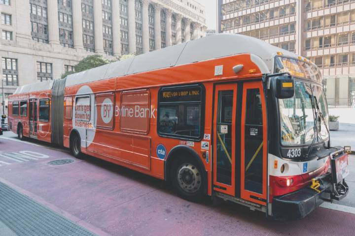 Byline Bank Sponsors Free Rides on Soldier Field Express for Chicago Bears Home Opener 
