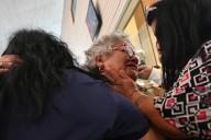 Video: gemelas adoptadas ilegalmente en dictadura se reencontraron con su madre en Chile 46 años después