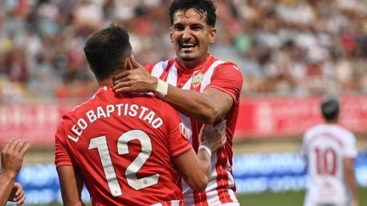 El médico Álex Muñoz vuelve tras un adiós sin gloria en la UD Las Palmas