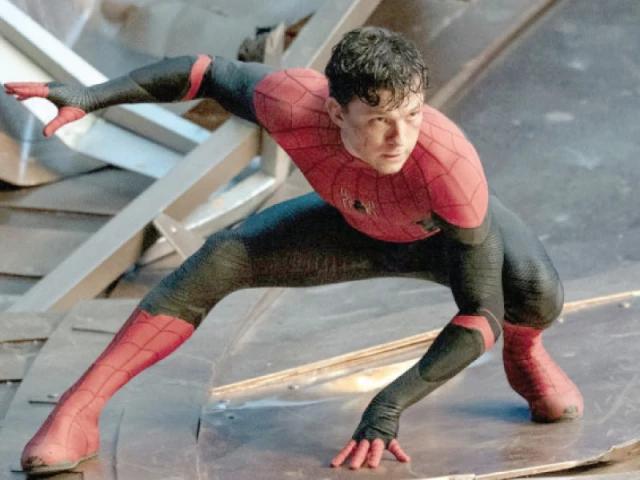 Tom Holland injured in stunt accident