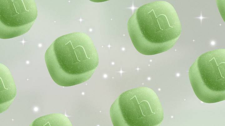 This Gummy Thickens Your Hair in 3 Months — & It’s the Only Prescription
