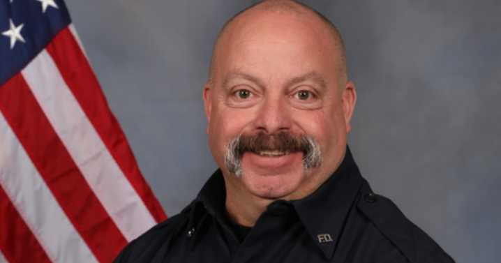Colorado firefighter credited with rescuing another firefighter dies of work