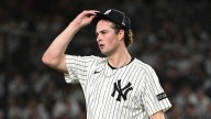 Yankees can't figure out Kevin Gausman, fall four games behind Toronto