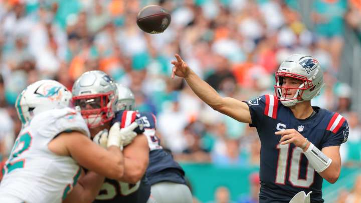 How Patriots’ Drake Maye Still Emulates Steelers’ Aaron Rodgers