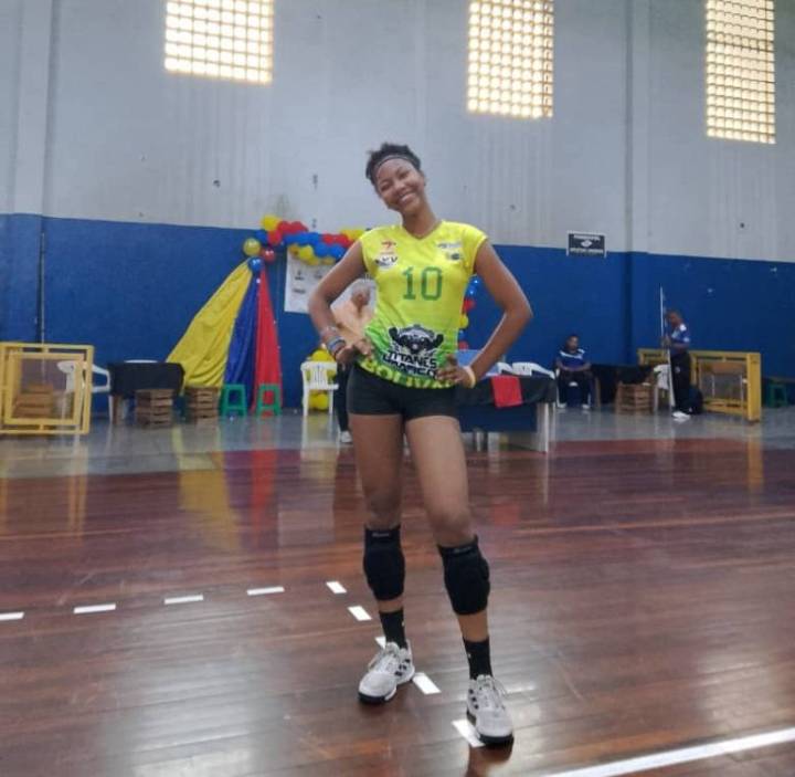 Vóleibol bolivarense vibra de alegría tras título alcanzado por selección U17...
