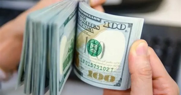 Fuerte suba: los principales bancos ya venden dólares a más de $1515