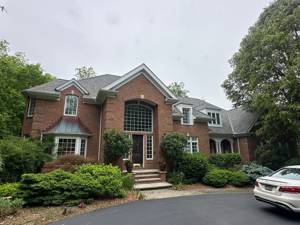 Home with built-in Irish pub hits the market for $1.5M