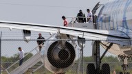 Judge temporarily blocks U.S. efforts to remove some immigrant children