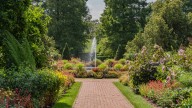 America's Largest Botanical Garden Is A Must