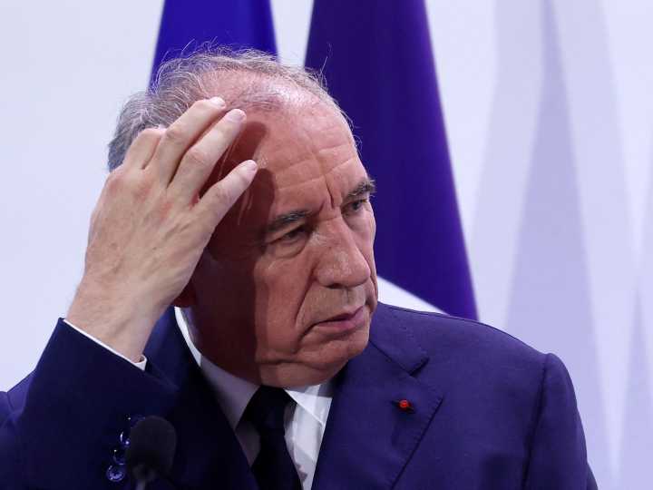 Caos a la vista: Francia se prepara para un otoño político decisivo en medio de una rebelión social