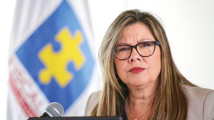 Víctimas del caso de la Ungrd preparan particular bienvenida a la fiscal Luz Adriana Camargo tras sus vacaciones
