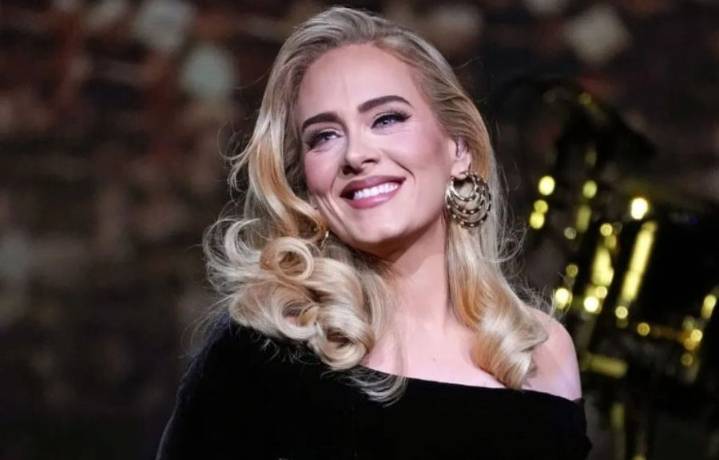 Adele, favorita para el medio tiempo del Super Bowl 2026