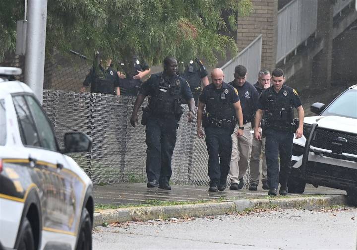 In Pittsburgh high school stabbing, teen says he brought knife hidden in a hat