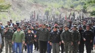 Maduro ordena reforzar despliegue militar con 25.000 efectivos en frontera con Colombia y estados del Caribe venezolano