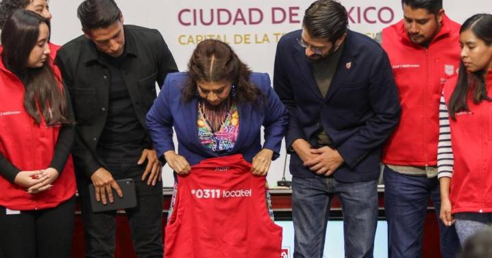 Locatel lanza servicio de atención vía WhatsApp con chatbot en CDMX