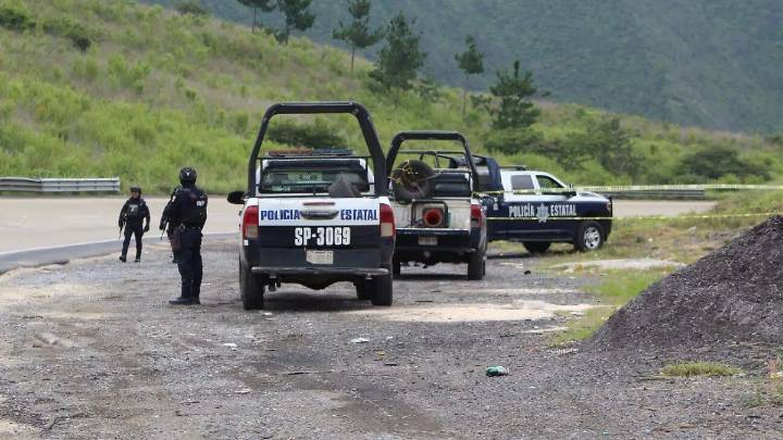 Cuerpo encontrado a orilla de carretera era hermano del director de Turismo en Nogales