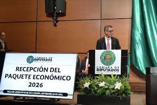 Entrega SHCP el Paquete Económico 2026