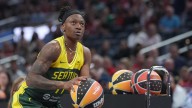Wheeler leads Seattle Storm to playoffs with last