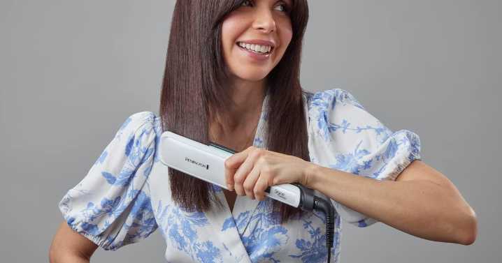 'Incredible' Remington Hair Straightener shoppers call a 'must have' now 55% on Amazon