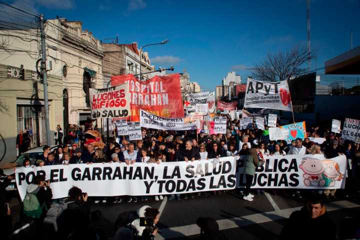Paro de los trabajadores del Hospital Garrahan contra el veto de Milei a la Ley de Emergencia Pediátrica