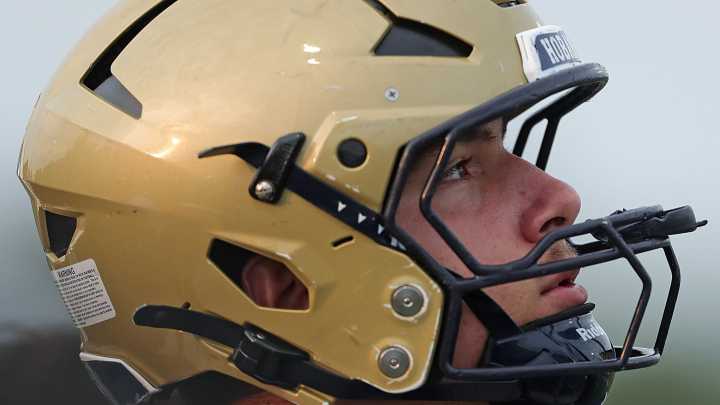 Sam Greer says QB Nick Kinsey was the calm that put Hoban over Walsh
