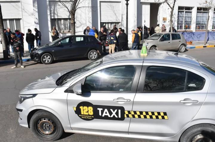 La Justicia rechazó un pedido de taxistas contra Uber