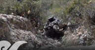Cae camión de militares a barranco en Ensenada; muere un cabo de infantería