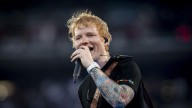 Ed Sheeran, pop agridulce, danza y esmalte exótico en ‘Play’