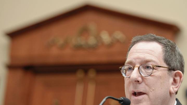 Northwestern University president says he will resign following tenure marked by White House tension