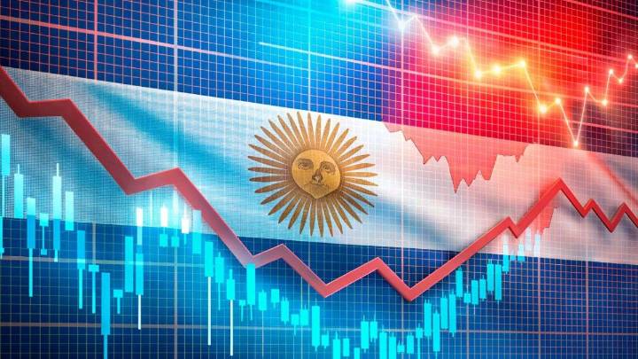 ¿Camino a una recesión? Primeros datos de agosto adelantan que el apretón monetario extendió el freno económico
