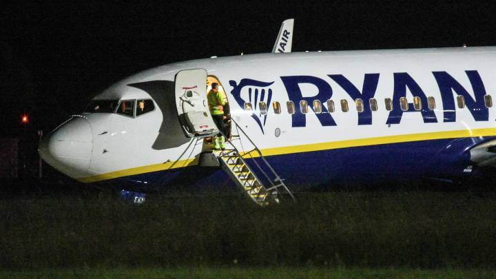 Ryanair reducirá en invierno en 600.000 plazas su oferta en la Península y en otras 400.000 en Canarias
