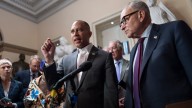 Trump to meet with Schumer, Jeffries on preventing looming shutdown