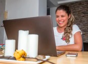 Trabajo remoto en Medellín: más de 400 ofertas laborales, con buenos salarios