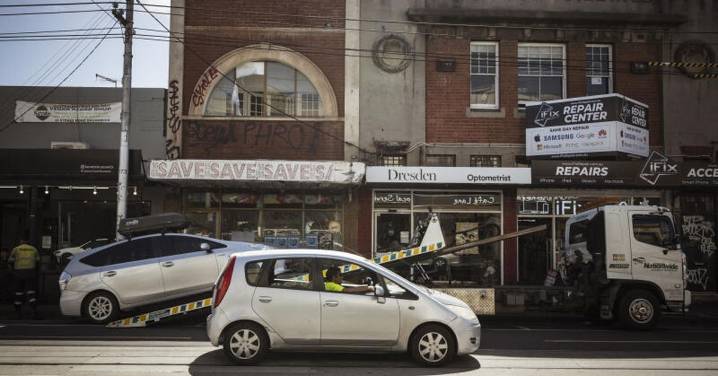 Sydney's Inner West Council cracking down on increase in cars parked across driveways