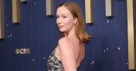 Hannah Einbinder Wins Her First Emmy Award
