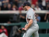 Rafaela's walk-off triple beats Tigers as Red Sox clinch playoff berth