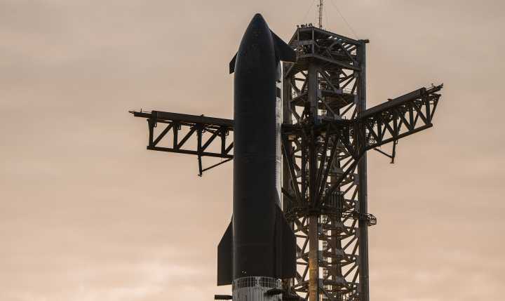 SpaceX Postpones Starship Flight 10 Launch, Vows to Fix Ground System Issues