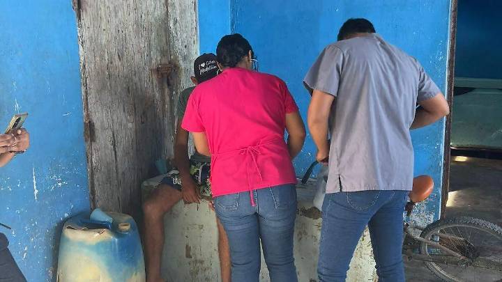 Tres pescadores de Veracruz quedaron a la deriva tras el incendio de su embarcación