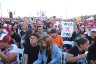 Resaltan apoyos sociales, atención a mujeres y obras comunitarias en informe